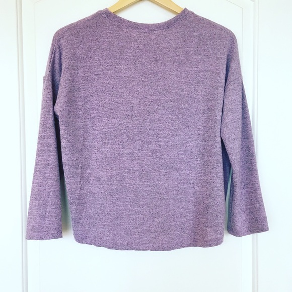 π¦ππ
π»Lavender πΊ Blouse πππ - Picture 5 of 8